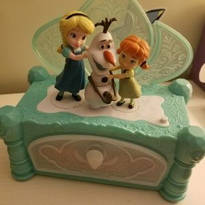 Frozen musical box